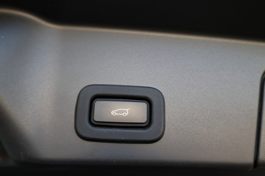 Land Rover Range Rover Evoque 1.5 P300e AWD R-Dynamic HSE | BTW | PANO | MEMORY | HUD | STOEL/STUURVERW | LEDER | CARPLAY | DODE HOEK |