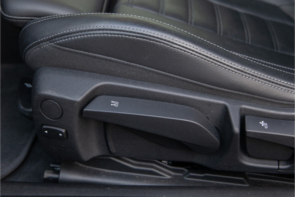 BMW 4 Serie Coupé 420i High Executive M-Sport, Pano, Leder, Brooklyn Grey