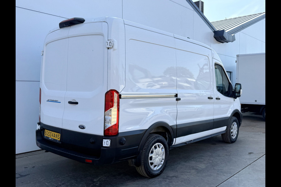 Ford E-Transit 68kWh 184PK L2H2 317km WLTP 94,9% (SOH) BEV Snelladen Cruise control Climate control Carplay Navigatie Laadkabel Parkeersensoren