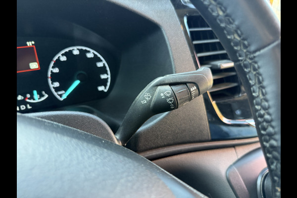 Ford E-Transit 68kWh 184PK L2H2 317km WLTP 94,9% (SOH) BEV Snelladen Cruise control Climate control Carplay Navigatie Laadkabel Parkeersensoren