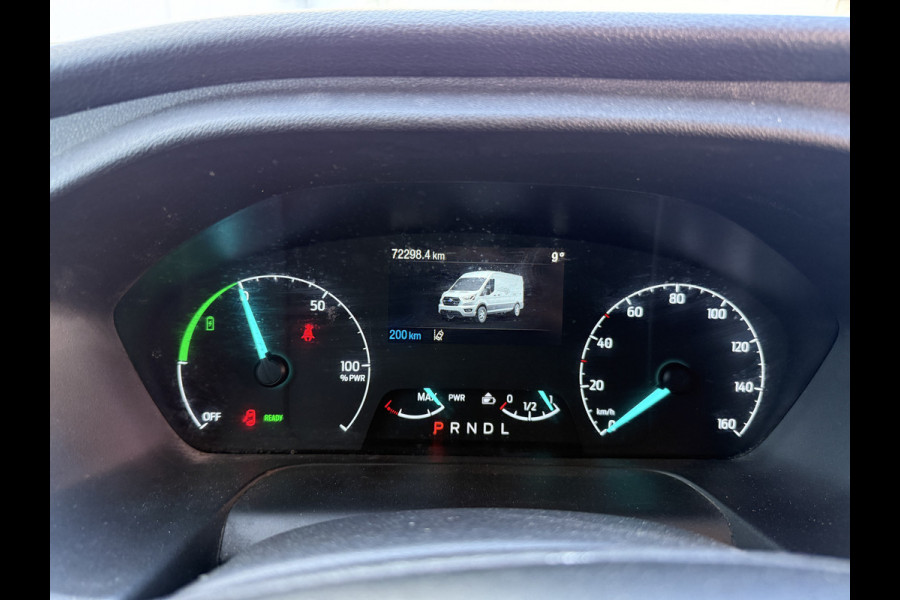 Ford E-Transit 68kWh 184PK L3H3 317km WLTP 95,7% (SOH) BEV Snelladen Camera Cruise control Climate control Carplay Navigatie Laadkabel Parkeersensoren