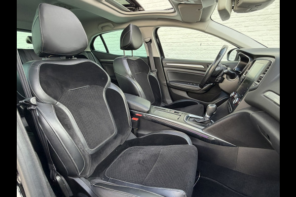 Renault Mégane 1.3 TCe Bose Automaat Camera Clima Apple / Android Carplay Panorama All-Season banden