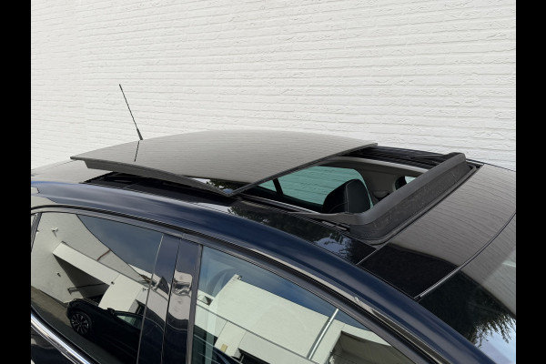 Renault Mégane 1.3 TCe Bose Automaat Camera Clima Apple / Android Carplay Panorama All-Season banden