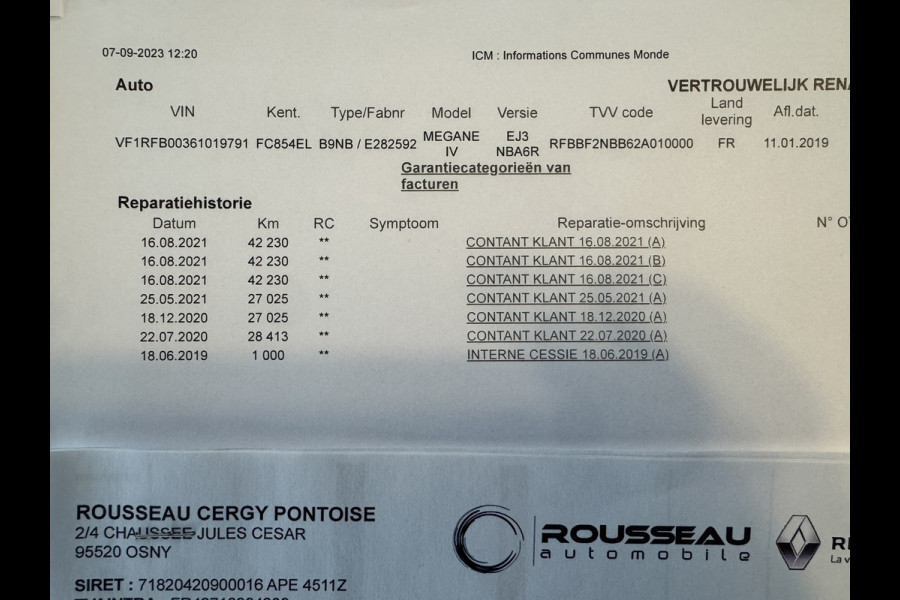 Renault Mégane 1.3 TCe Bose Automaat Camera Clima Apple / Android Carplay Panorama All-Season banden