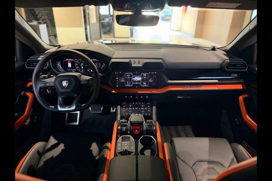 Lamborghini Urus SE|Pano|B&O|Ceramic|Hud|Massage|BTW|Fabrieksgarantie|Onderhoudscontract