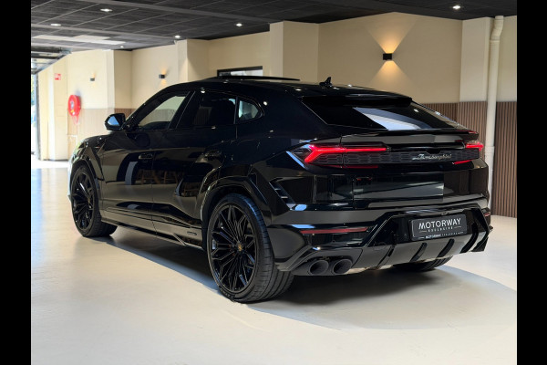 Lamborghini Urus SE|Pano|B&O|Ceramic|Hud|Massage|BTW|Fabrieksgarantie|Onderhoudscontract