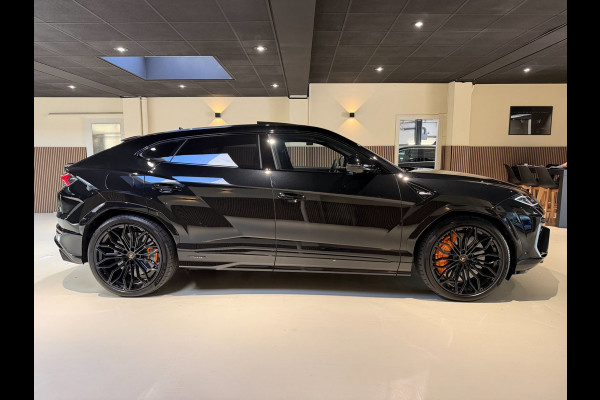 Lamborghini Urus SE|Pano|B&O|Ceramic|Hud|Massage|BTW|Fabrieksgarantie|Onderhoudscontract