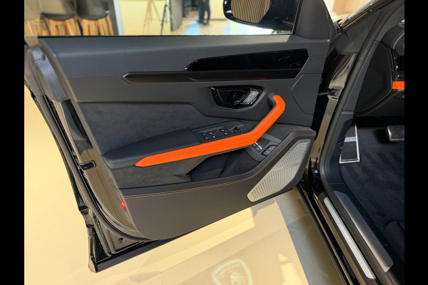 Lamborghini Urus SE|Pano|B&O|Ceramic|Hud|Massage|BTW|Fabrieksgarantie|Onderhoudscontract