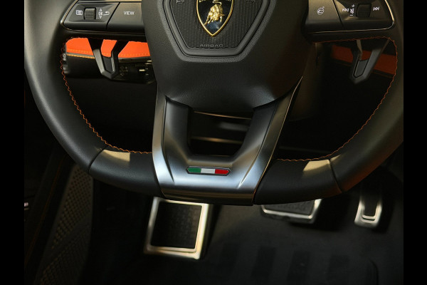 Lamborghini Urus SE|Pano|B&O|Ceramic|Hud|Massage|BTW|Fabrieksgarantie|Onderhoudscontract