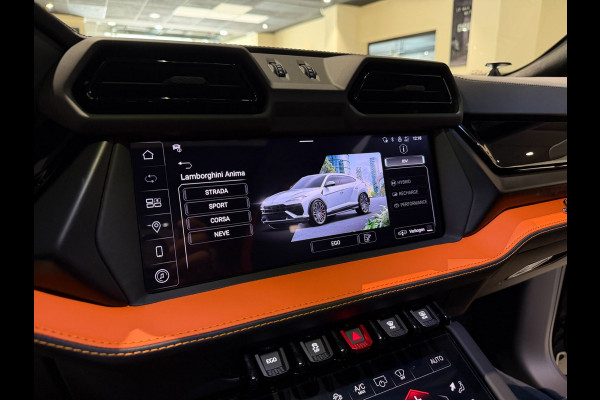 Lamborghini Urus SE|Pano|B&O|Ceramic|Hud|Massage|BTW|Fabrieksgarantie|Onderhoudscontract