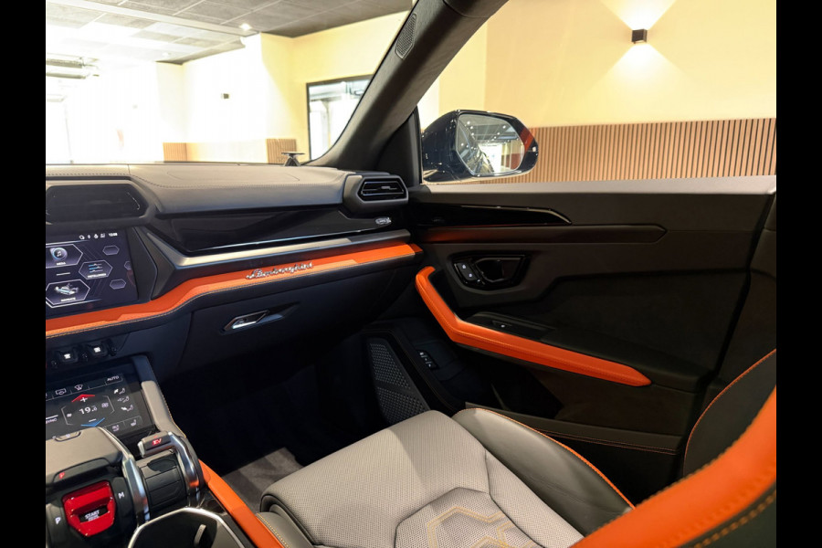 Lamborghini Urus SE|Pano|B&O|Ceramic|Hud|Massage|BTW|Fabrieksgarantie|Onderhoudscontract
