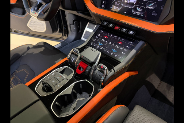Lamborghini Urus SE|Pano|B&O|Ceramic|Hud|Massage|BTW|Fabrieksgarantie|Onderhoudscontract
