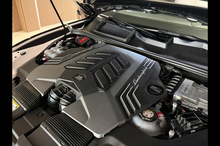 Lamborghini Urus SE|Pano|B&O|Ceramic|Hud|Massage|BTW|Fabrieksgarantie|Onderhoudscontract