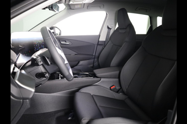 Audi Q3 Advanced edition e-hybrid 272 pk | Techniekpakket plus | Ambiente lichtpakket | Privacy glas | 18'' LM zwart |