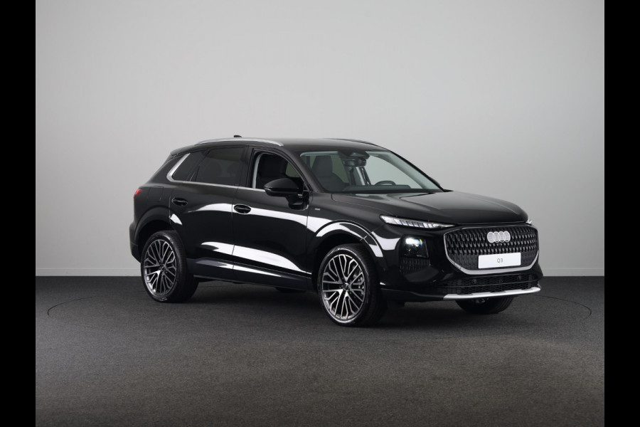 Audi Q3 Advanced edition e-hybrid 272 pk | Techniekpakket plus | Ambiente lichtpakket | Privacy glas | 18'' LM zwart |