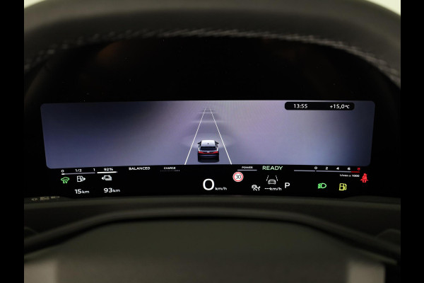 Audi Q3 Advanced edition e-hybrid 272 pk | Techniekpakket plus | Ambiente lichtpakket | Privacy glas | 18'' LM zwart |