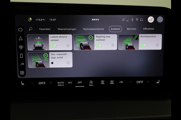 Audi Q3 Advanced edition e-hybrid 272 pk | Techniekpakket plus | Ambiente lichtpakket | Privacy glas | 18'' LM zwart |