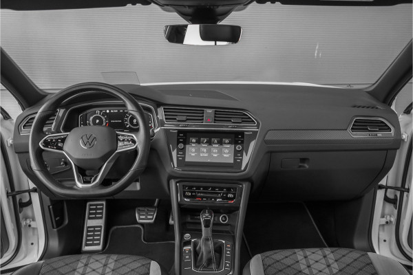 Volkswagen Tiguan 1.4 TSI eHybrid R-Line Pano HUD Black Style ACC 360° Elek Trekhaak