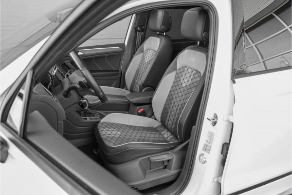 Volkswagen Tiguan 1.4 TSI eHybrid R-Line Pano HUD Black Style ACC 360° Elek Trekhaak