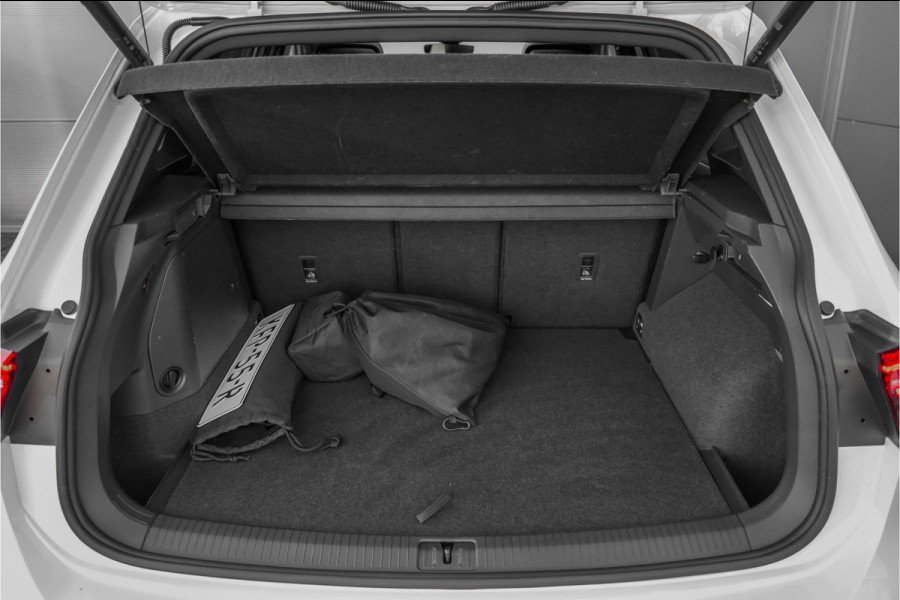 Volkswagen Tiguan 1.4 TSI eHybrid R-Line Pano HUD Black Style ACC 360° Elek Trekhaak