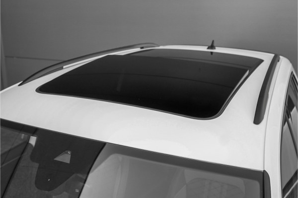 Volkswagen Tiguan 1.4 TSI eHybrid R-Line Pano HUD Black Style ACC 360° Elek Trekhaak