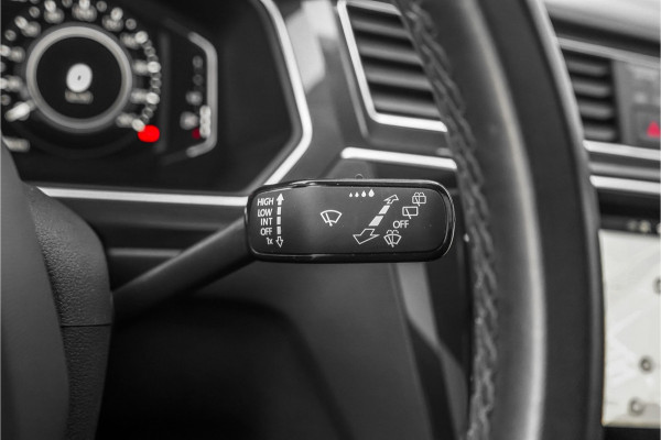 Volkswagen Tiguan 1.4 TSI eHybrid R-Line Pano HUD Black Style ACC 360° Elek Trekhaak