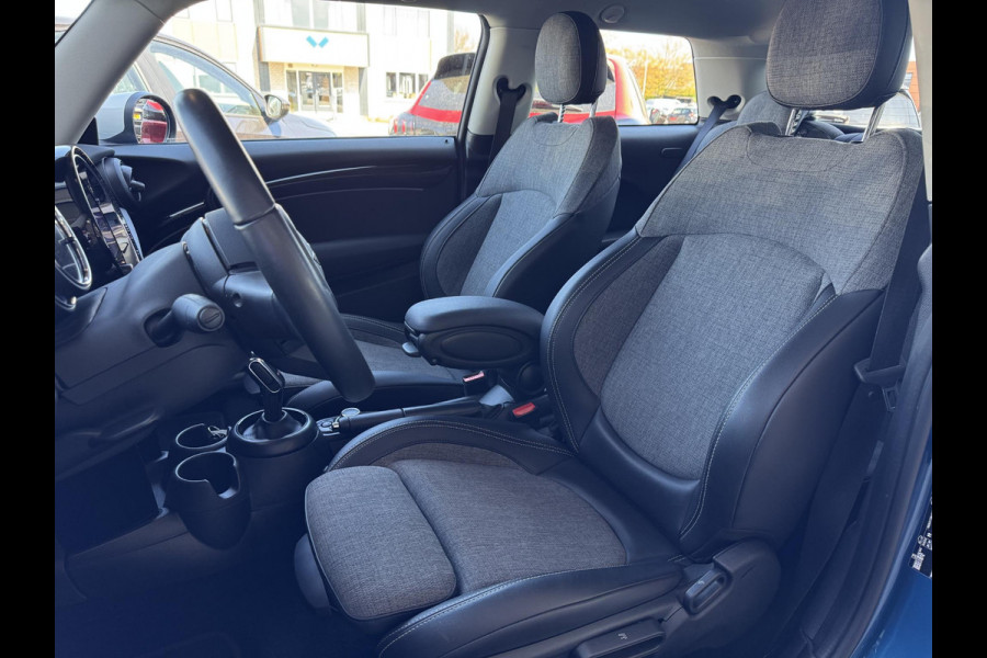 MINI Mini 1.5 Cooper Camden Edition NL-AUTO | LAGE KM STAND | NAVI | 1/2 LEDER