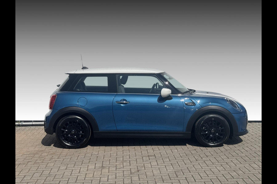 MINI Mini 1.5 Cooper Camden Edition NL-AUTO | LAGE KM STAND | NAVI | 1/2 LEDER