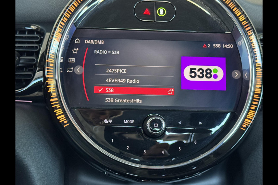 MINI Mini 1.5 Cooper Camden Edition NL-AUTO | LAGE KM STAND | NAVI | 1/2 LEDER