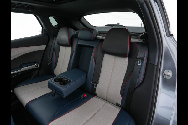 BYD ATTO 3 Comfort 60 kWh [ 3-Fase ] {SOH-92%} (INCL.BTW) *PANO | ADAPTIVE-CRUISE | LEATHER | FULL-LED | TOP-VIEW | BLIND-SPOT | HEATED-COMFORTSEATS | DIGI-COCKPIT | CARPLAY | DAB | NAVI-FULLMAP | ECC | PDC | 18''ALU*