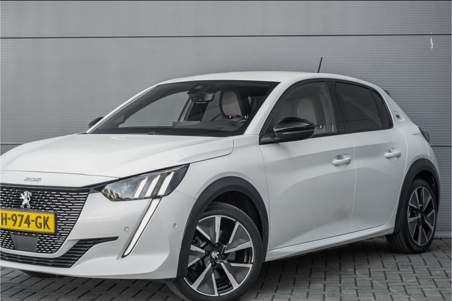 Peugeot e-208 EV GT 350 50 kWh Climate Parkeerhulp Camera 17"