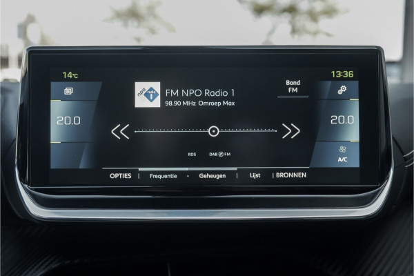 Peugeot e-208 EV GT 350 50 kWh Climate Parkeerhulp Camera 17"