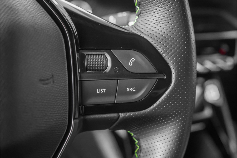 Peugeot e-208 EV GT 350 50 kWh Climate Parkeerhulp Camera 17"