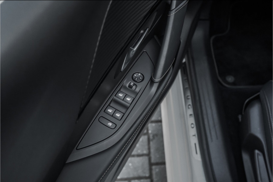 Peugeot e-208 EV GT 350 50 kWh Climate Parkeerhulp Camera 17"
