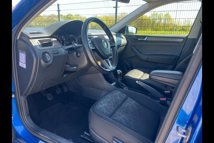 Škoda Rapid Spaceback 1.0 TSI Greentech Clever | PDC | Trekhaak | Stoelverwarming |Navi