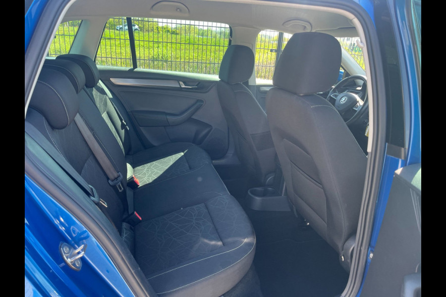 Škoda Rapid Spaceback 1.0 TSI Greentech Clever | PDC | Trekhaak | Stoelverwarming |Navi