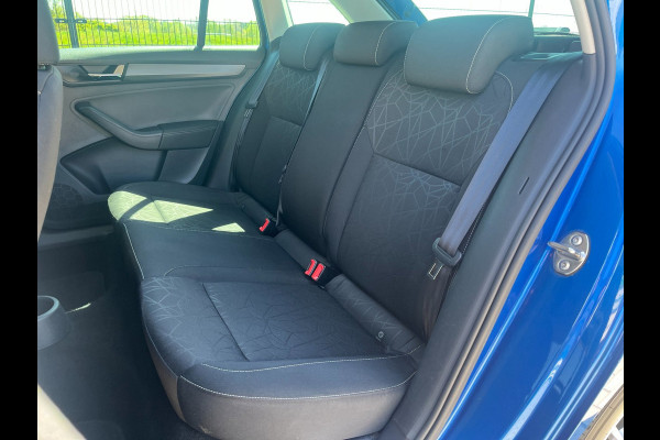 Škoda Rapid Spaceback 1.0 TSI Greentech Clever | PDC | Trekhaak | Stoelverwarming |Navi