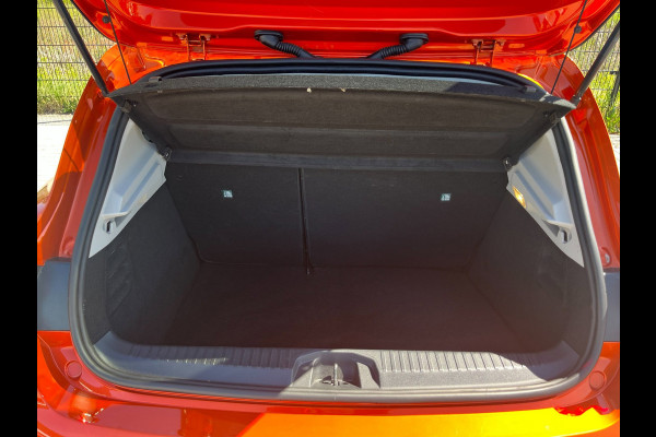 Renault Clio 1.0 TCe Intens NAVI | Camera | Keyless