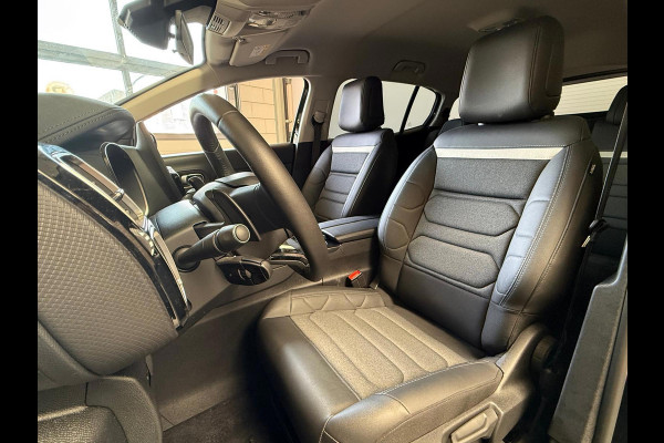 Citroën C5 Aircross 1.2 Hybrid 145 Plus Navi, Camera, stoelverwarming 24