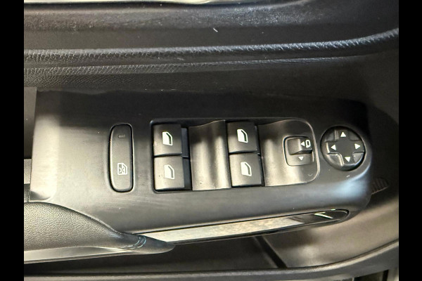 Citroën C5 Aircross 1.2 Hybrid 145 Plus Navi, Camera, stoelverwarming 24