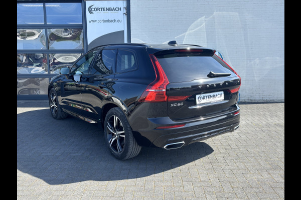 Volvo XC60 2.0 T8 Plug-in hybrid AWD R-Design | Luchtvering | Zwenkbare trekhaak | Panorama dak | Memory | Adaptieve cruise |