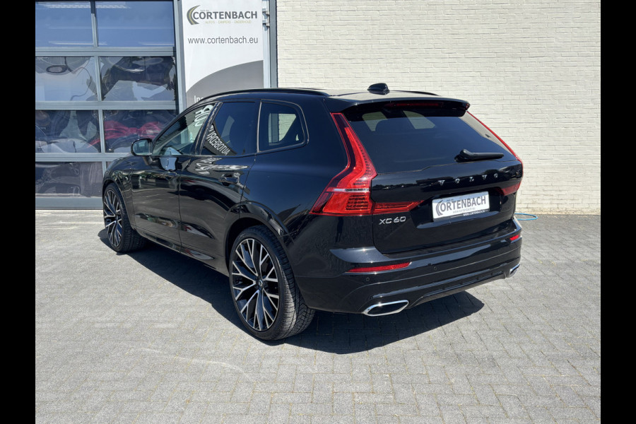 Volvo XC60 2.0 T8 Plug-in hybrid AWD R-Design | Luchtvering | Zwenkbare trekhaak | Panorama dak | Memory | 22 Inch | Adaptieve cruise |