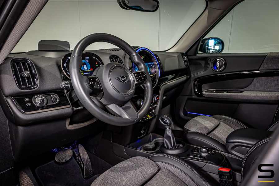 MINI Countryman 1.5 Cooper SE|Untamed|HUD|Cam|Acc|E-stoel