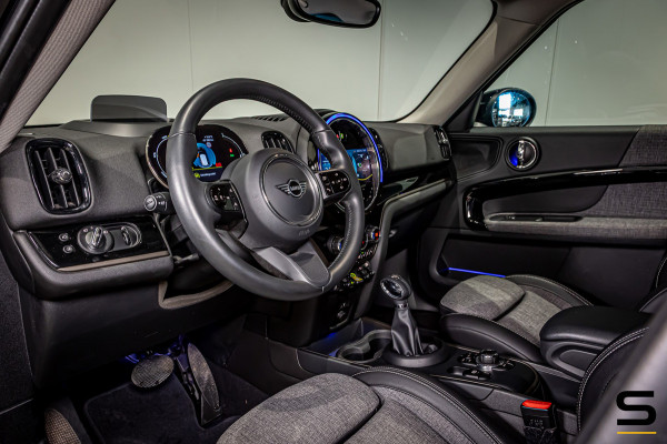 MINI Countryman 1.5 Cooper SE|Untamed|HUD|Cam|Acc|E-stoel