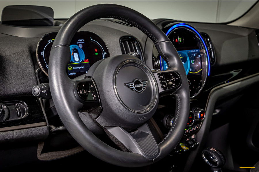 MINI Countryman 1.5 Cooper SE|Untamed|HUD|Cam|Acc|E-stoel