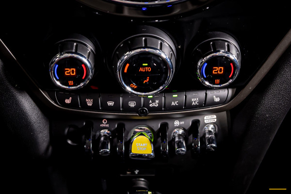 MINI Countryman 1.5 Cooper SE|Untamed|HUD|Cam|Acc|E-stoel