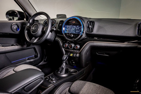 MINI Countryman 1.5 Cooper SE|Untamed|HUD|Cam|Acc|E-stoel