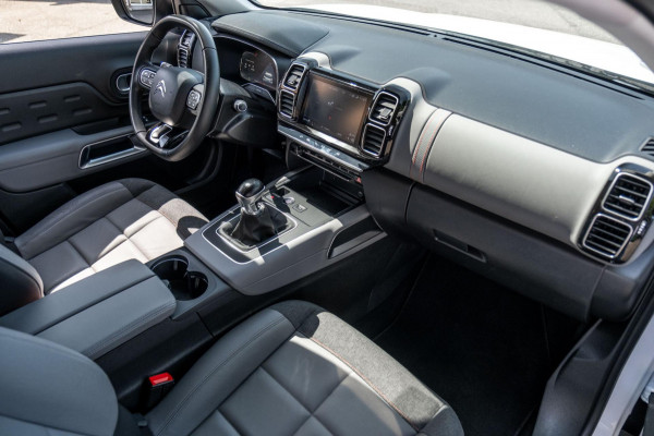 Citroën C5 Aircross 1.2 PureTech Business Plus I Trekhaak I Camera I dealeronderhoud I