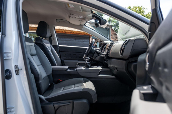 Citroën C5 Aircross 1.2 PureTech Business Plus I Trekhaak I Camera I dealeronderhoud I