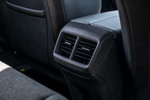 Citroën C5 Aircross 1.2 PureTech Business Plus I Trekhaak I Camera I dealeronderhoud I